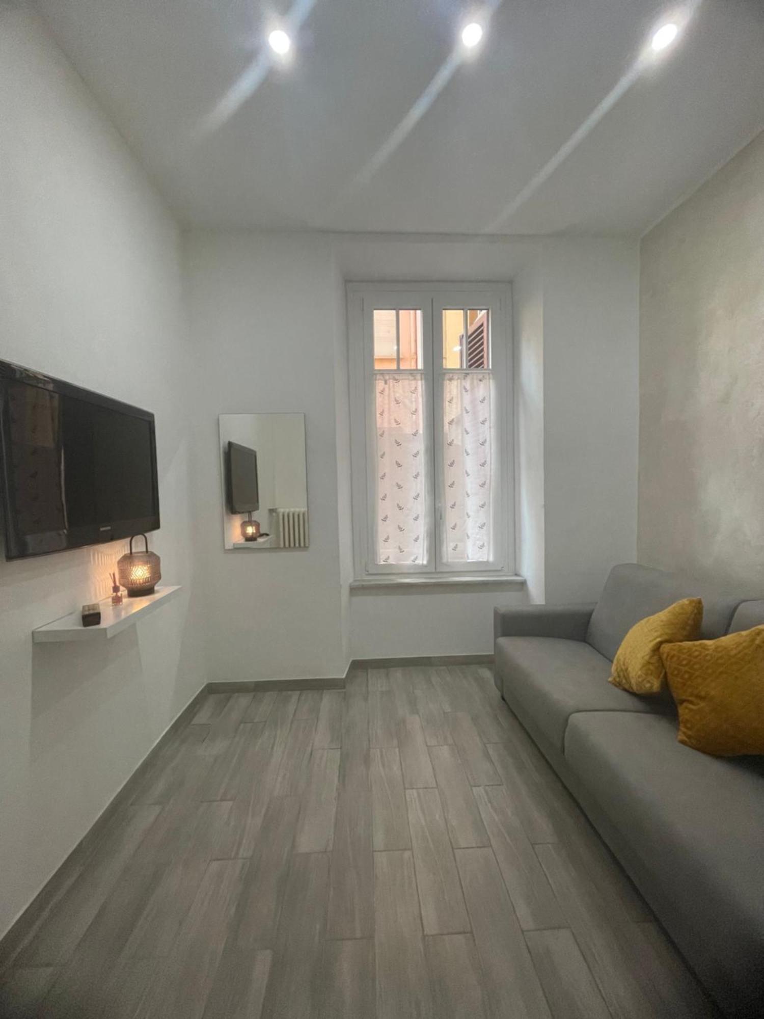 La Casa Nel Viale Apartment Asti Exterior photo